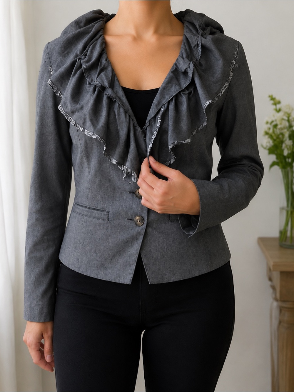 bebe Grey Herringbone Ruffle Blazer Jacket Size 6 Office Siren Statement Career
